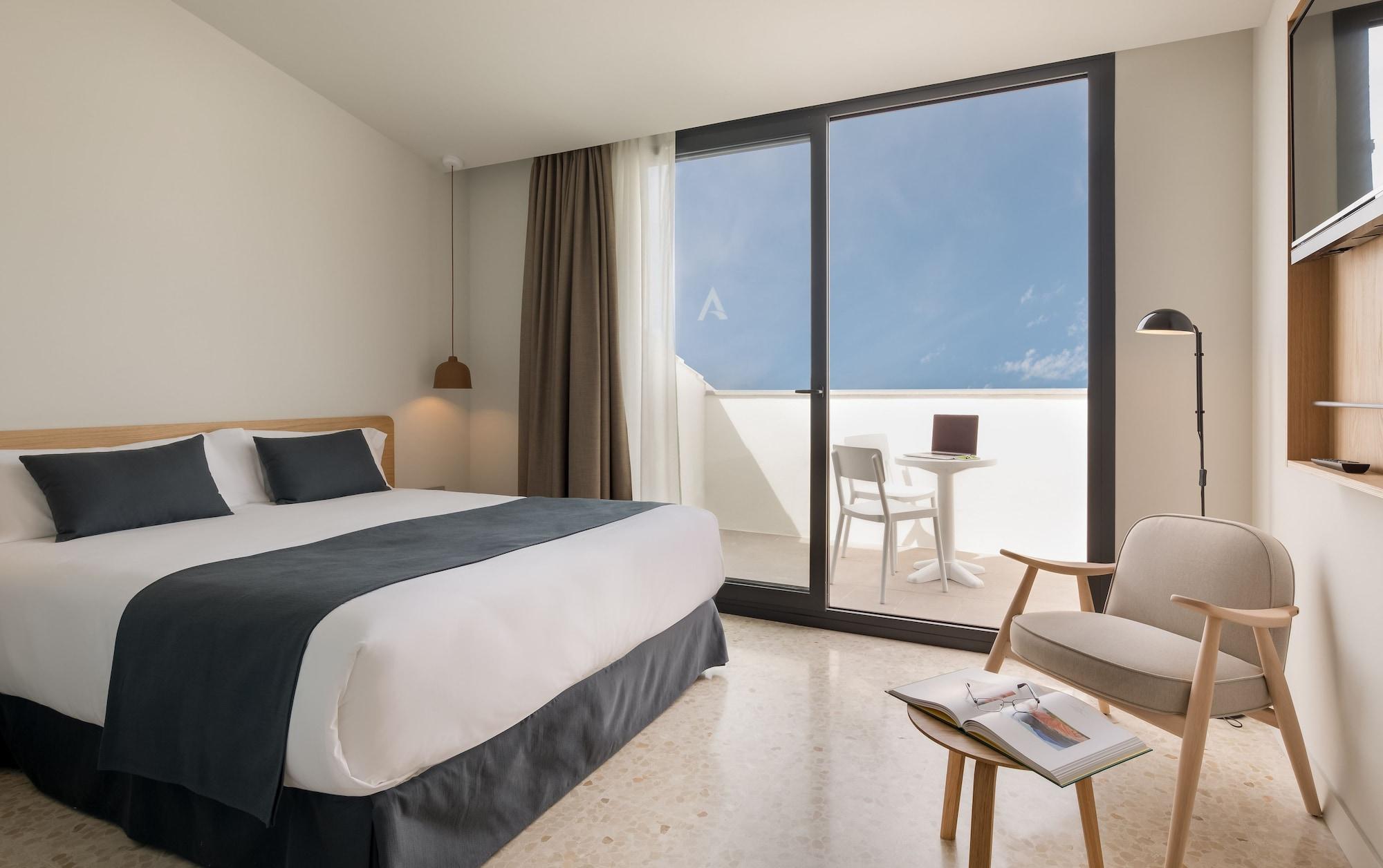 Aqua Silhouette & - Adults Only 4* Malgrat de Mar